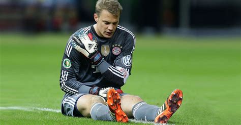 Check out his latest detailed stats including goals, assists, strengths & weaknesses and match ratings. Von Manuel Neuer: Getragene Fußballschuhe der Nummer 1