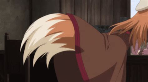 Laina Spice And Wolf GIF Laina SpiceAndWolf TailWag Discover Share GIFs In Spice