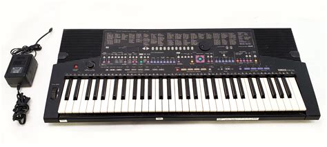Lot Yamaha Partatone Psr 510 61 Key Keyboard