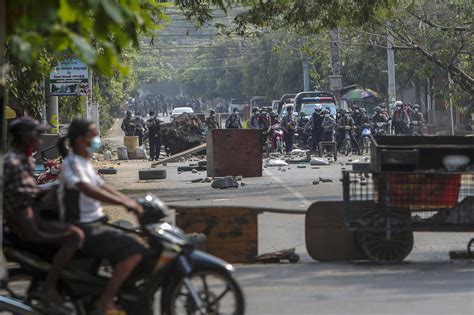 Myanmar Police Fire Tear Gas Rubber Bullets At Protesters