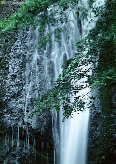 高山流水0025 自然风景图 自然风景图库 瀑布景观