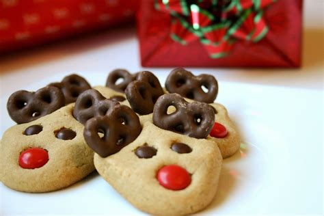 Peanut Butter Reindeer Cookies With Images Peanut Butter Reindeer