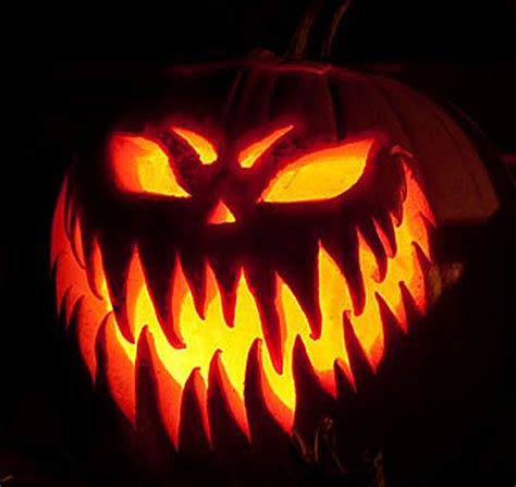 20 Most Scary Halloween Pumpkin Carving Ideas And Designs Label