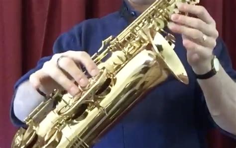 Learn How To Play The Saxophone Online Lessons And Tutorials Skillshare Blog