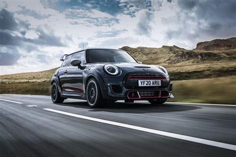 Mini Jcw Gp Is One Of The Roadandtrack Performance Cars Of The Year
