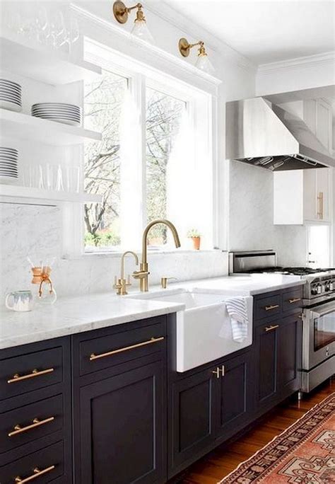 This Stunning Black And White Kitchen Is Practically Split In Half The