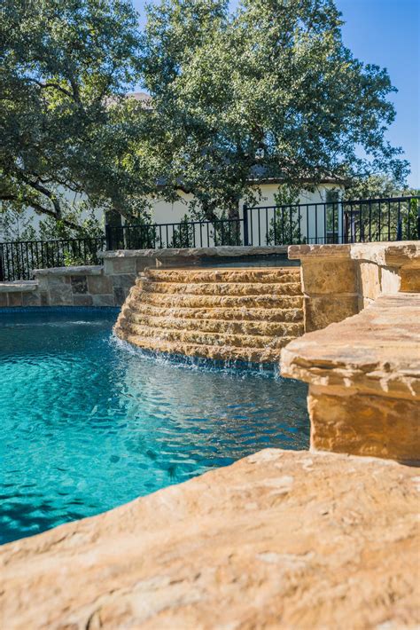 Create The Perfect Backyard Pool In Austin Tx Lakeside Custom Pools