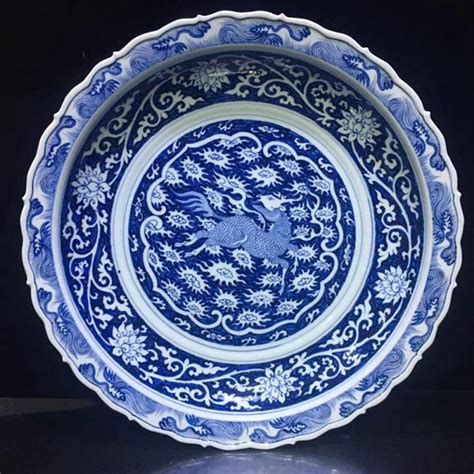 chinese antique porcelain plate