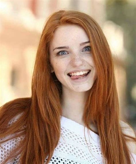 Pin By Anthony Bond Reyes Mendoza On Ella Beautiful Red Hair Natural Red Hair Red Haired Beauty
