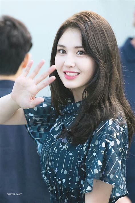 Jeon Somi 전소미 Jeon Somi Somi Gorgeous Girls