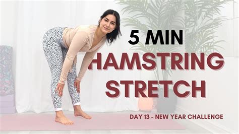 5 Min Hamstring Stretch Yoga Class No Talking Day 13 New Year Challenge Youtube