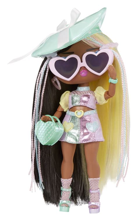 Lol Surprise Tweens Series 4 Fashion Doll Darcy Blush With 15 Surprises