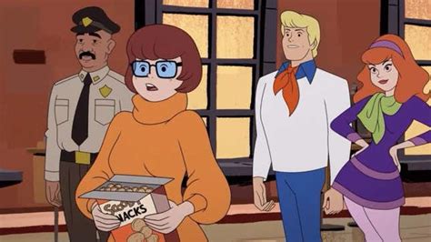 Velmas Lesbianism Becomes Canon In New Scooby Doo Film