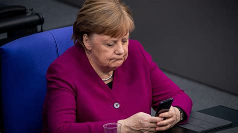 Bericht Russische Hacker Lasen Angela Merkels Mails Hot Sex Picture