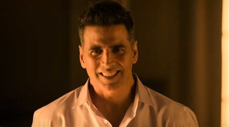 Mission Mangal Box Office Collection Day 1 Akshay Kumar Film Earns Rs 2916 Crore Bollywood