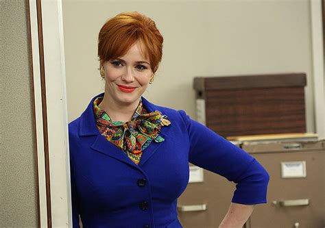 Joan Season 6 Track The Beauty Evolution Of Your Favorite Female Mad Men Characters