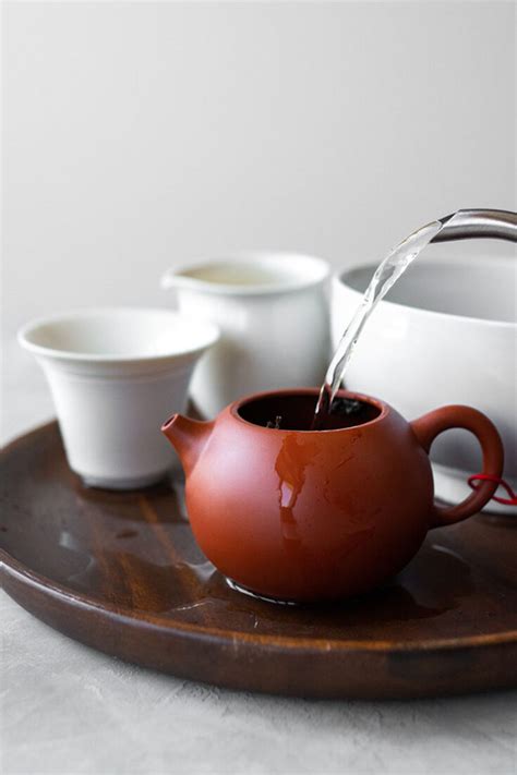 How To Make Oolong Tea In A Clay Teapot Oh How Civilized