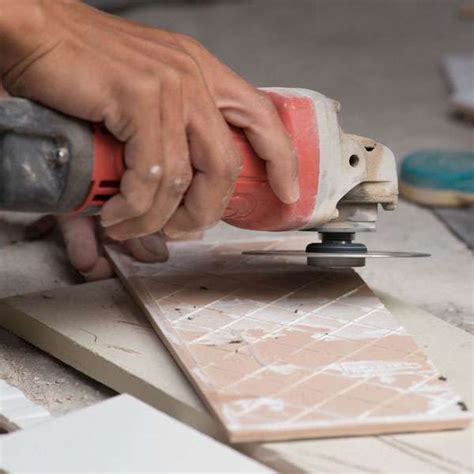 How To Cut Tiles A Guide To Cutting Tiles Walls And Floors
