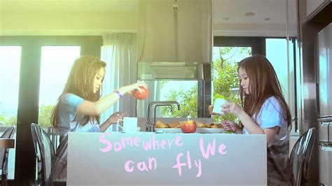 연합뉴스는 새로운 시대에 걸맞은 멀티미디어 콘텐츠로 다양한 상품, 다양한 뉴스를 생산하고 있습니다. Kimberley陳芳語【Never Change】Official MV 第二波超萌創作主打(HD) - YouTube