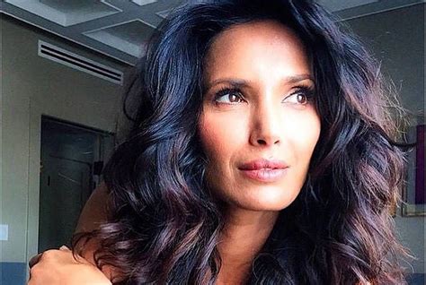 padma lakshmi poses nude and makeup free at photo news au hot sex picture