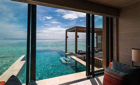 Four Seasons Kuda Huraa Luxury Maldives Holiday 5 Star Luxury Island