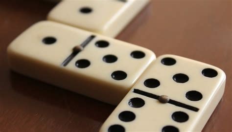 How Many Dominoes Are In A Set Our Pastimes