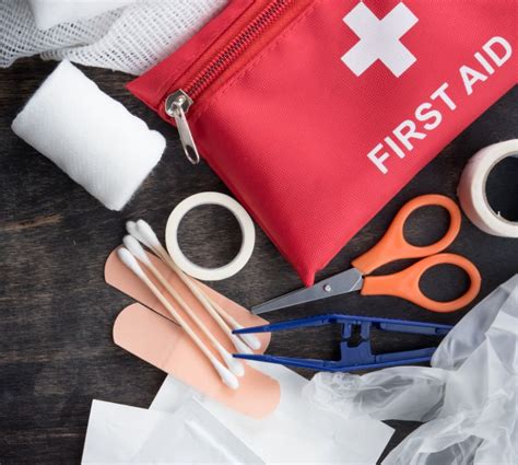 The 10 Best First Aid Kits Reviews And Guide For 2020