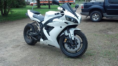 2005 Yamaha R1 Custom White Stretched Fast 1000cc Moving Or Would Never