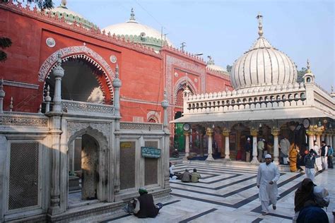 Dargah Hazrat Nizamuddin Delhi City Timings History Best Time To Visit