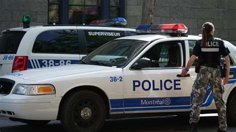Les Premières Policières De Montréal