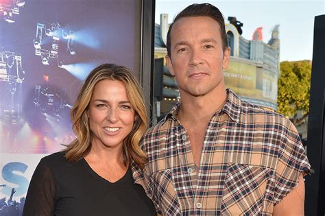 Fired Hillsong pastor Carl Lentz's wife breaks silence