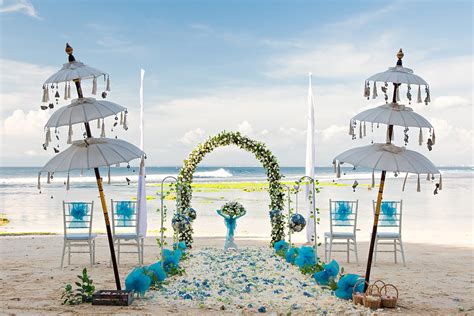 Barefoot beach wedding at la joya biu biu resort. The Cost of a Bali wedding