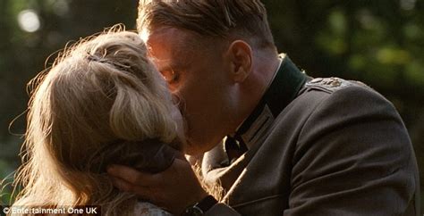 Michelle Williams Kisses Matthias Schoenaerts In Suite Francaise Movie