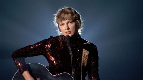 Taylor Swifts Surprising Response To The Second Sale Of Her Masters