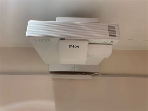 Epson Eb 1485fi Short Throw Projector Tv And Home Appliances Tv