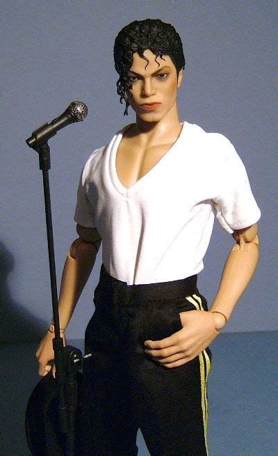Michael Jackson Figure By Hot Toys Michael Jackson Michael Jackson