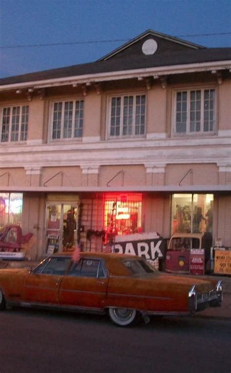 Weird Stuff Antiques | Kansas city, Kansas city missouri, City