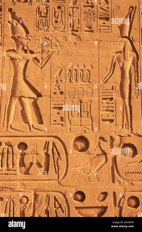 Ancient Egypt Hieroglyphics On Wall Hi Res Stock Photography And Images