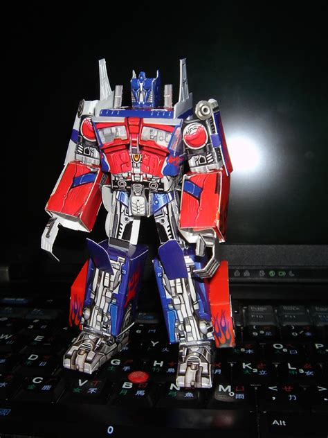 Papercraft Papercraft Transformers Optimus Prime