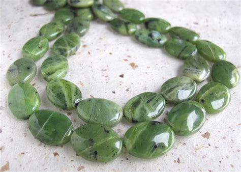 Green Nephrite Jade 13x18mm Oval Beads