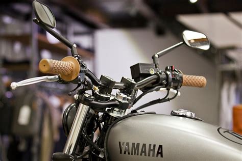 Details Zum Custom Bike Yamaha Sr 400 Des Händlers Ws Motorradtechnik Kg