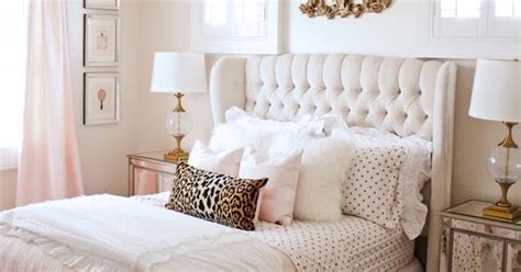 quick  easy ways  change   bedroom beautiful solutions