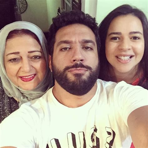 إيمي سمير غانم تستعيد ذكرياتها مع والدة زوجها حسن الرداد