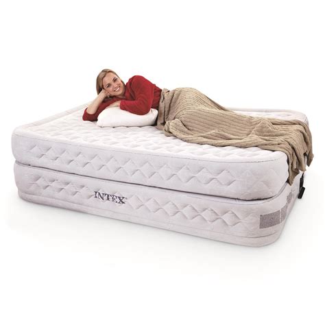 The air mattress king size comes with a one year guarantee alongside a sixty day risk free satisfaction guarantee. Intex Supreme Air-Flow Queen Air Mattress with Built-in ...