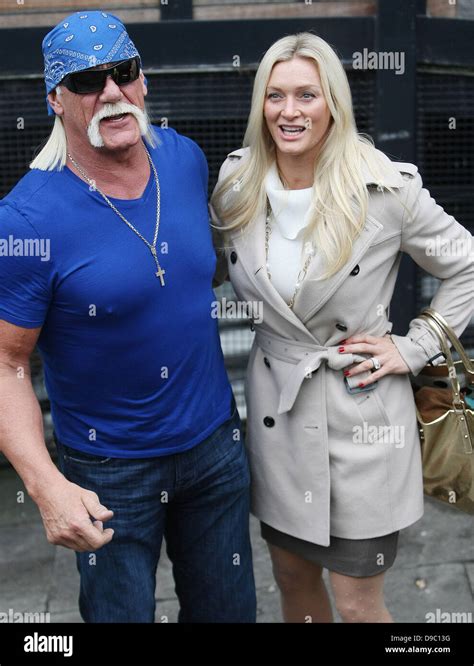 Hulk Hogan Und Seine Frau Jennifer Mcdaniel In Den Itv Studios London