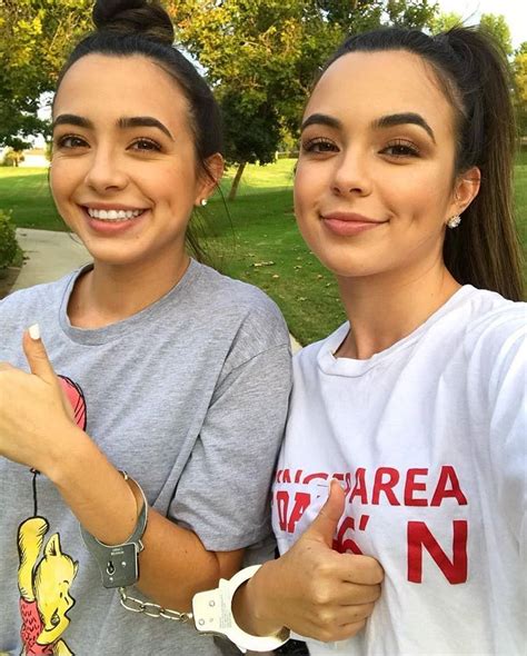 Instagram Photo By Merrell Twins Cute Moments 😍😍😍 • Feb 18 2020 At 9 16 Am Merrill Twins
