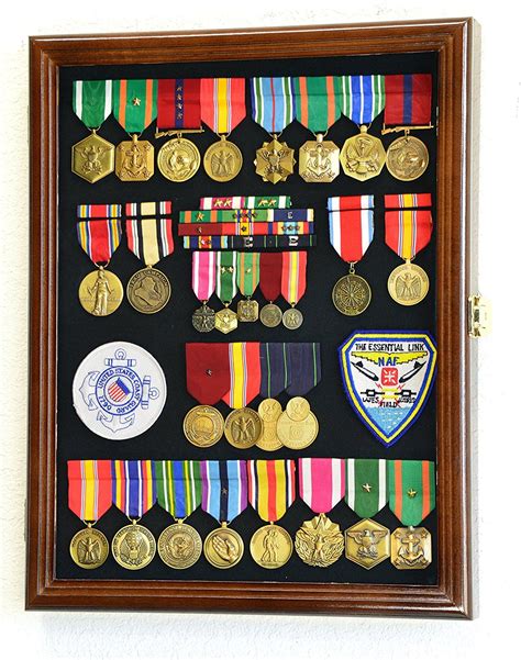 Military Medals Pins Badges Patches Insignia Ribbons Flag Display