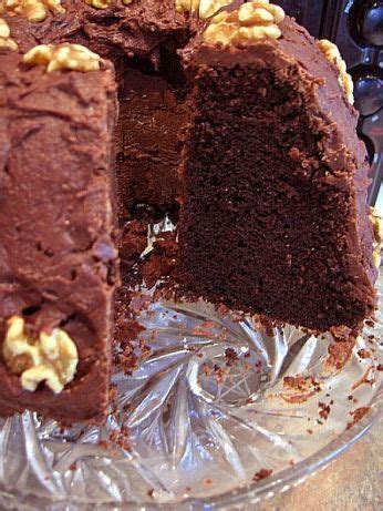I tried substituting the cake mix with another brand but it just wasn't quite as good. Moist Deluxe Dark Chocolate Cake Mix(Copycat-Duncan Hines ...