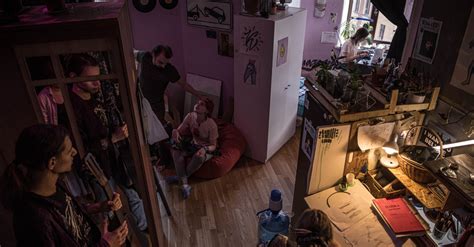 Too Close For Comfort And The Virus In Russia’s Communal Apartments The New York Times
