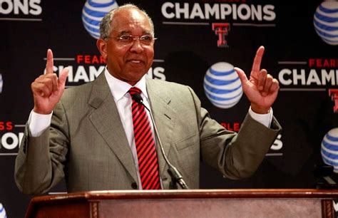 Its Official Texas Tech Hires Tubby Smith As Basketball Coach